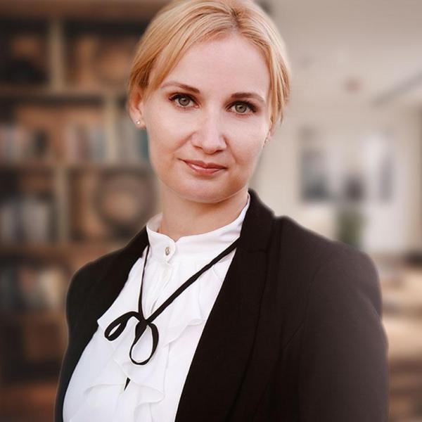 Viola Stadler - Rechtsanwältin